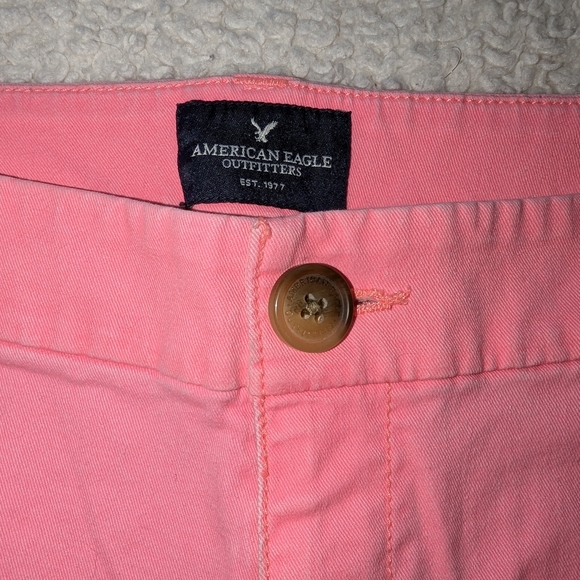 American Eagle midi shorts - size 8 - cuffed hem - highlighter pink - vibrant - Picture 2 of 9